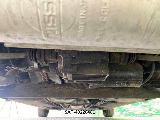 Nissan NOTE 2010-09 213117-19