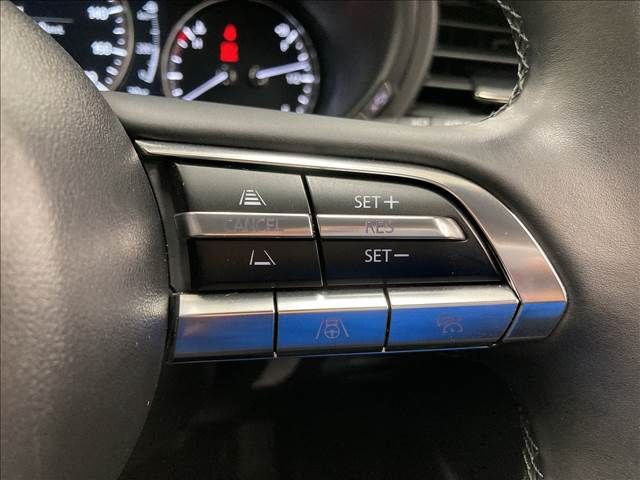 Mazda CX-30 2022-04 195983-9
