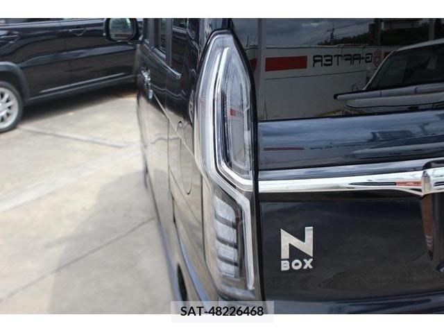 Honda N BOX 2021-03 278572-9