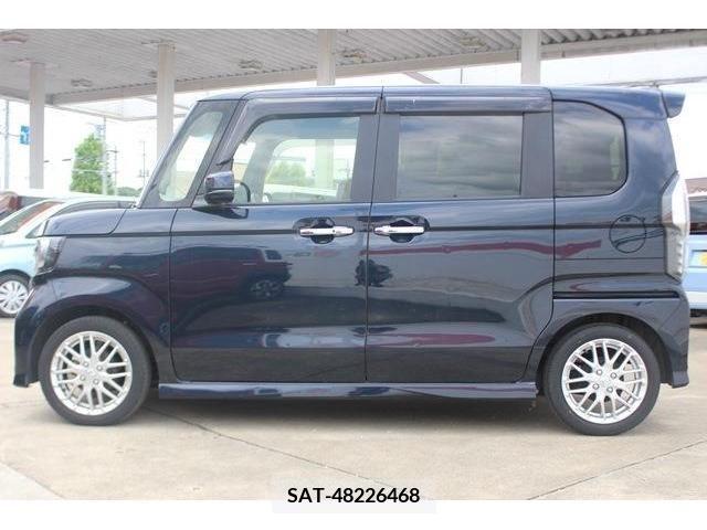 Honda N BOX 2021-03 278572-6