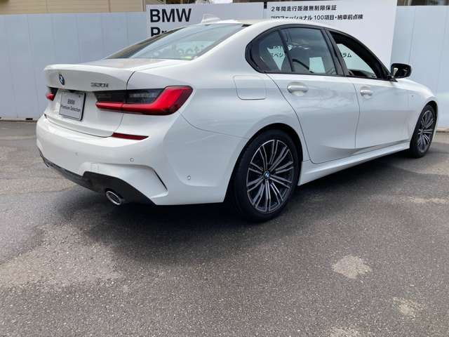 Bmw 3 SERIES 2019-03 4608-12
