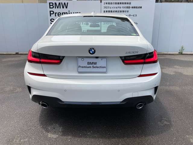 Bmw 3 SERIES 2019-03 4608-10