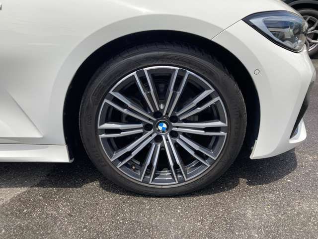 Bmw 3 SERIES 2019-03 4608-4