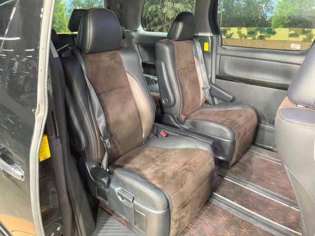 Toyota ALPHARD 2013-08 12932-9