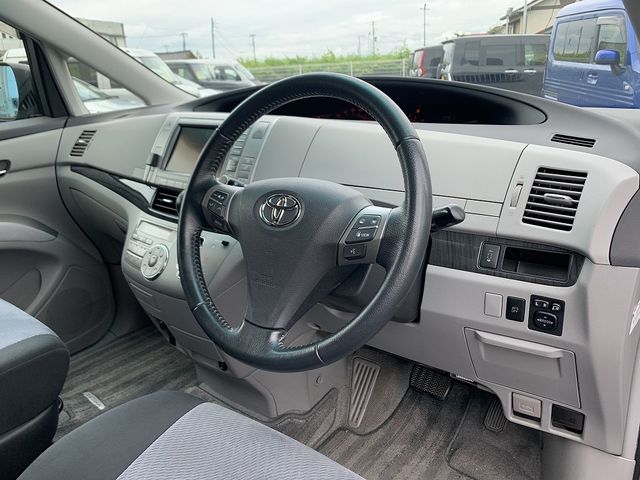 Toyota ESTIMA 2006-02 8518-6