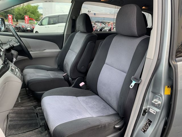 Toyota ESTIMA 2006-02 8518-14