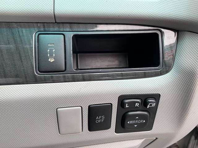 Toyota ESTIMA 2006-02 8518-23