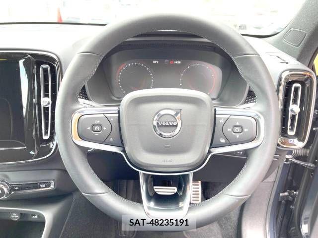 Volvo XC40 2021-12 394920-9