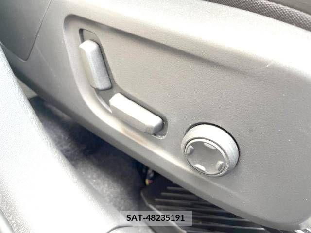 Volvo XC40 2021-12 394920-8