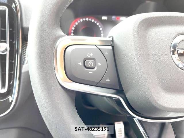 Volvo XC40 2021-12 394920-7