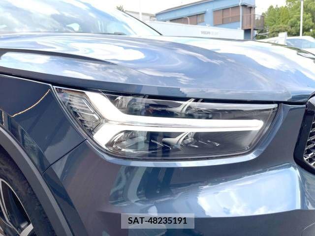 Volvo XC40 2021-12 394920-13