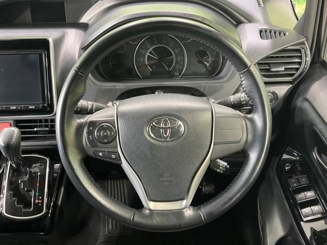 Toyota VOXY 2017-09 17864-12