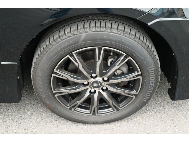 Toyota SIENTA 2017-03 187789-7