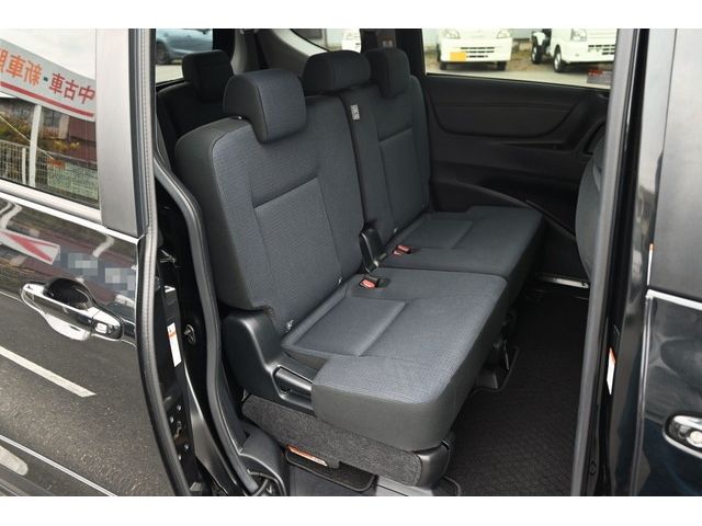 Toyota SIENTA 2017-03 187789-9