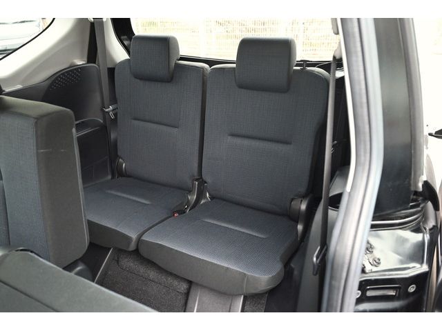 Toyota SIENTA 2017-03 187789-16