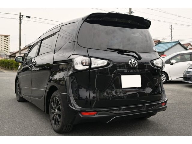 Toyota SIENTA 2017-03 187789-2