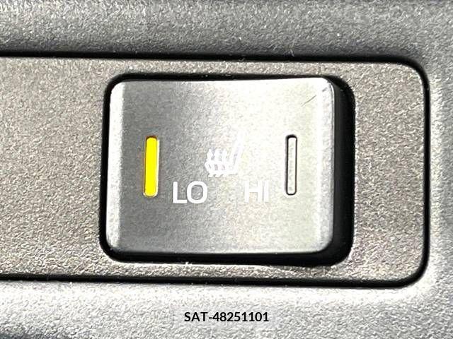Toyota PRIUS 2019-04 219677-6