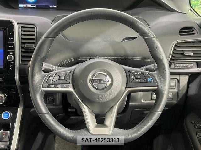Nissan SERENA 2019-01 240761-12
