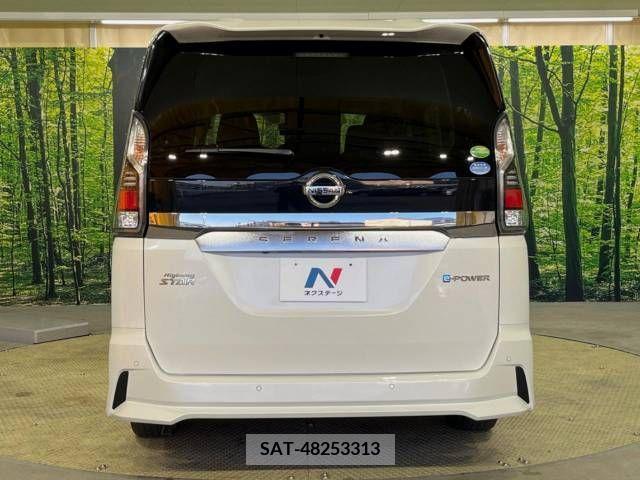 Nissan SERENA 2019-01 240761-16