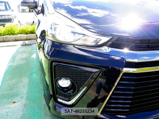 Toyota PRIUS ALPHA 2015-06 203739-16