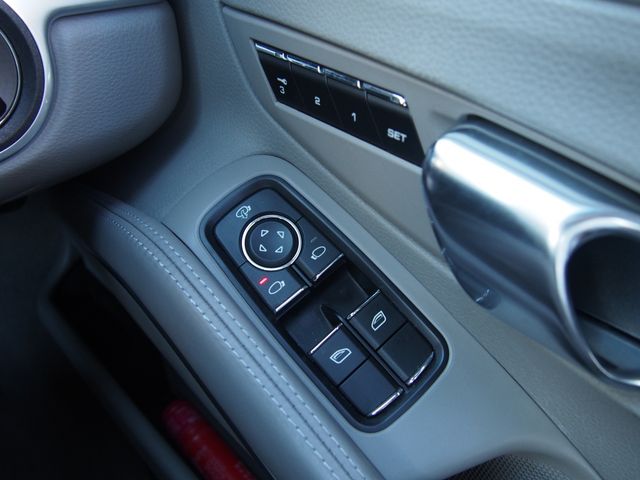 Porsche 911 2012-10 10968-12