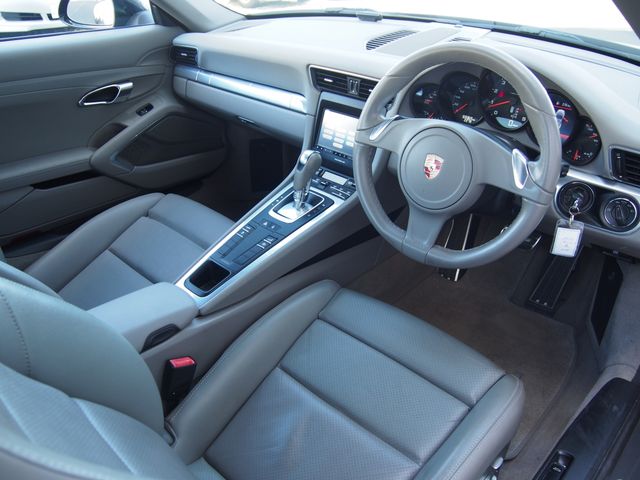 Porsche 911 2012-10 10968-3