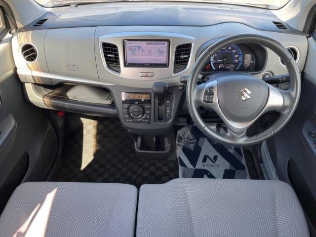 Suzuki WAGON R 2015-02 17662-1