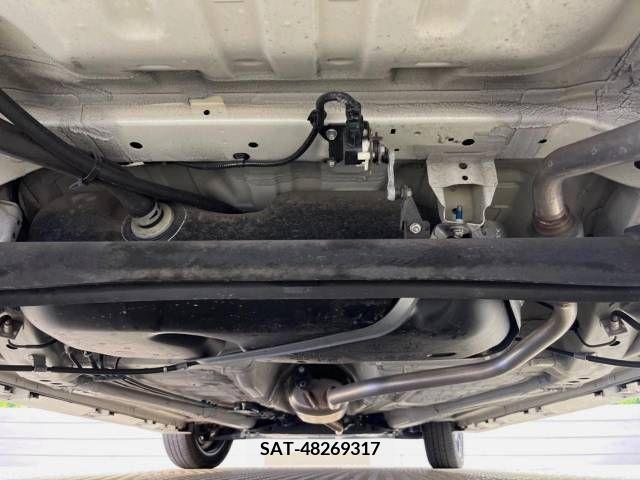 Suzuki SPACIA 2019-05 285788-19