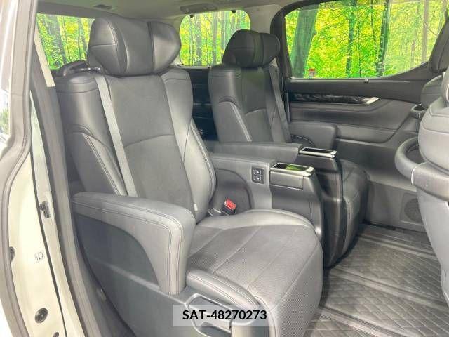 Toyota ALPHARD 2023-03 299598-7