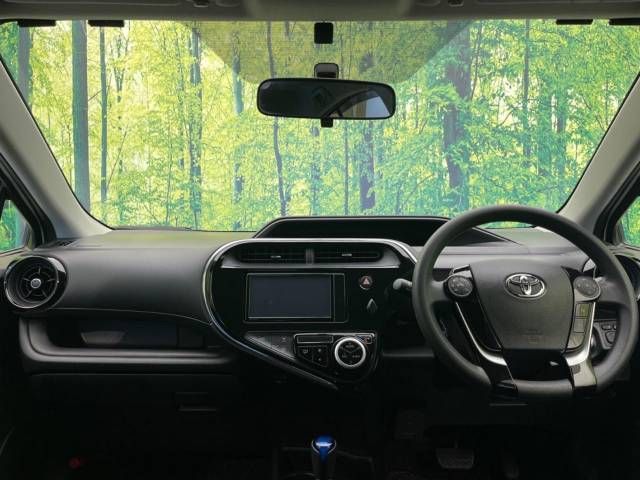 Toyota AQUA 2019-02 11745-1