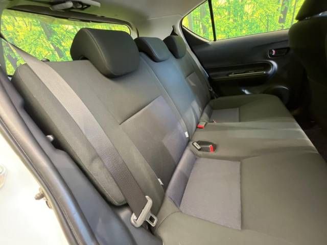 Toyota AQUA 2019-02 11745-9