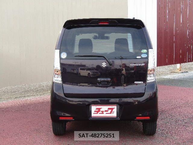 Suzuki WAGON R 2013-10 311719-21