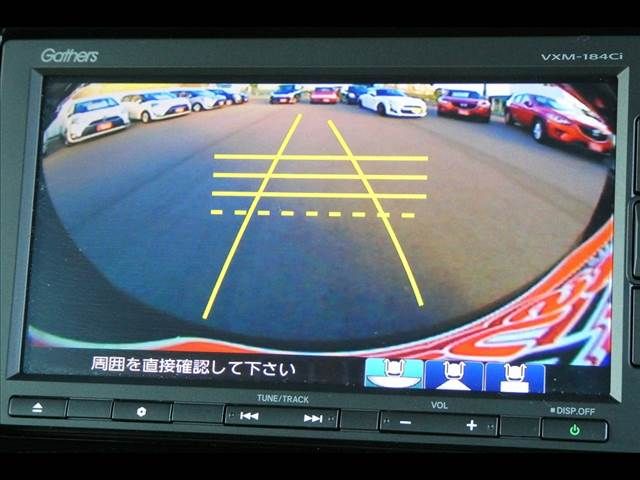 Honda N BOX CUSTOM 2018-03 185744-6