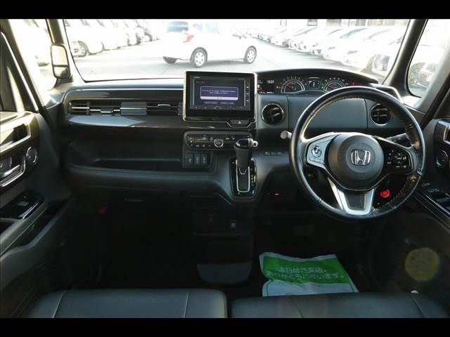 Honda N BOX CUSTOM 2018-03 185744-2