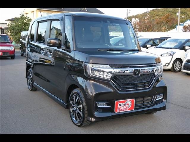 Honda N BOX CUSTOM 2018-03 185744-15
