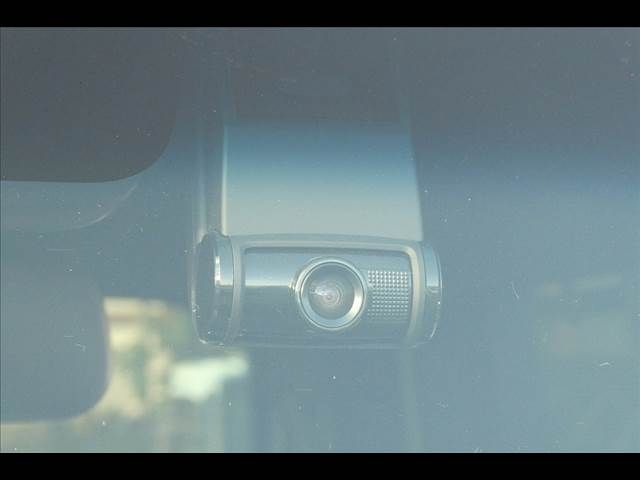 Honda N BOX CUSTOM 2018-03 185744-7