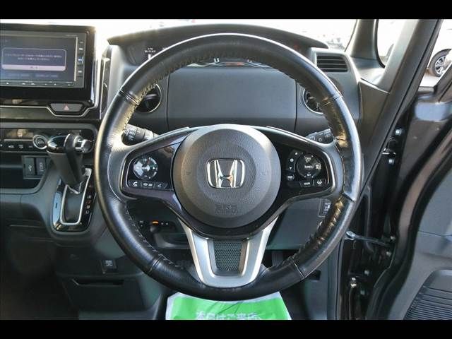 Honda N BOX CUSTOM 2018-03 185744-3