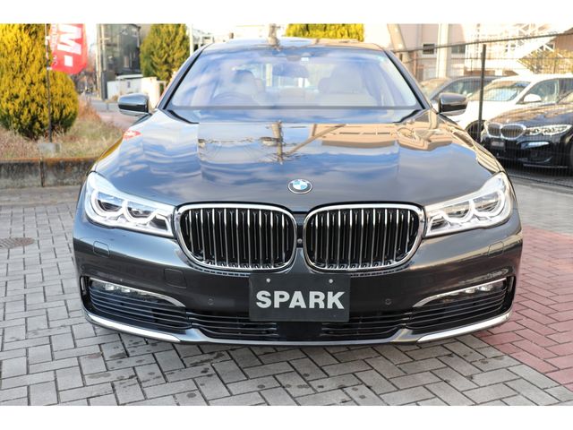 Bmw 7 SERIES 2016-06 2882-1
