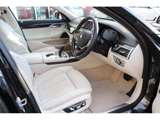 Bmw 7 SERIES 2016-06 2882-7