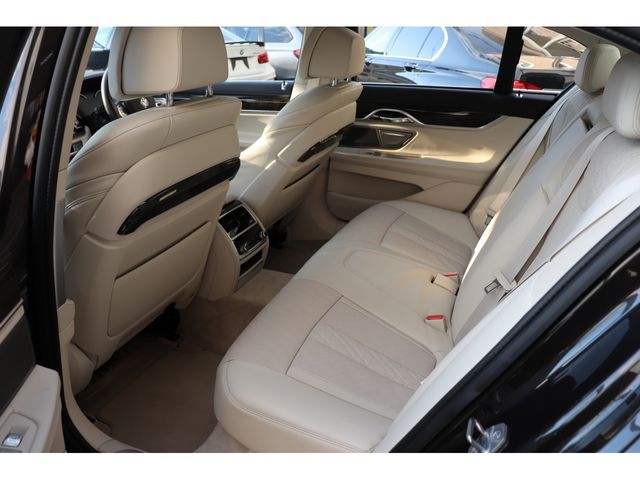 Bmw 7 SERIES 2016-06 2882-10