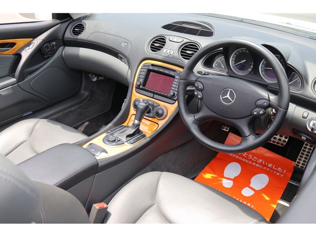 Mercedes Benz SL-CLASS 2004-10 9011-24