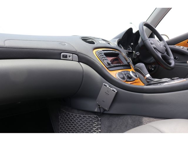 Mercedes Benz SL-CLASS 2004-10 9011-25