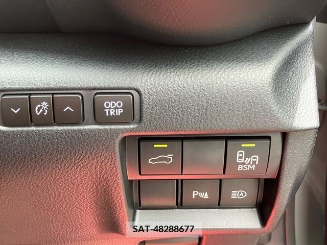 Lexus RC F 2024-02 334467-20