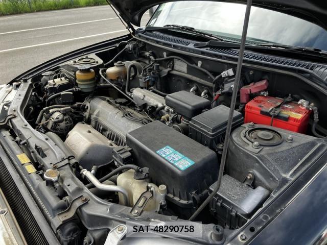 Toyota RAV4 1996-10 257115-11