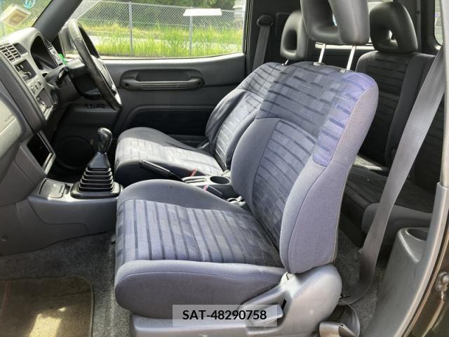 Toyota RAV4 1996-10 257115-8