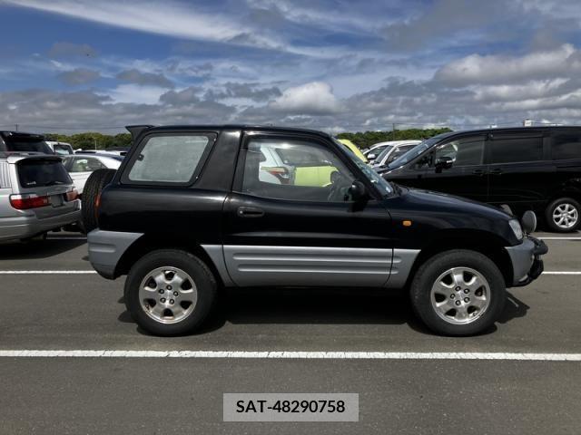 Toyota RAV4 1996-10 257115-3