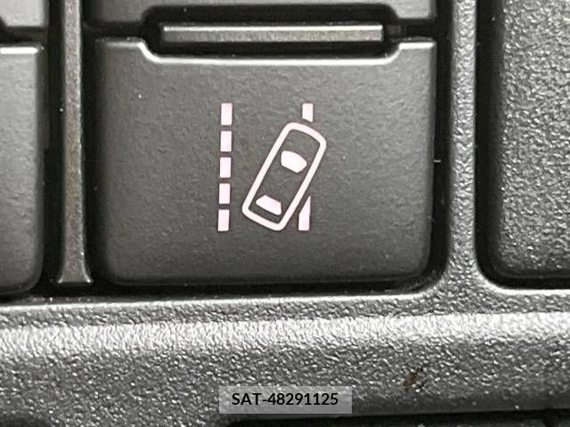 Toyota VOXY 2021-12 321642-8