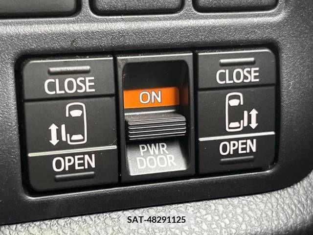 Toyota VOXY 2021-12 321642-5