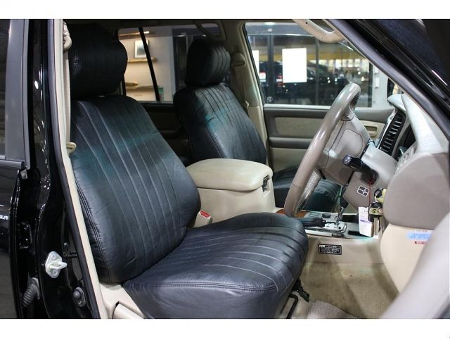 Toyota LAND CRUISER 2003-01 4880-8
