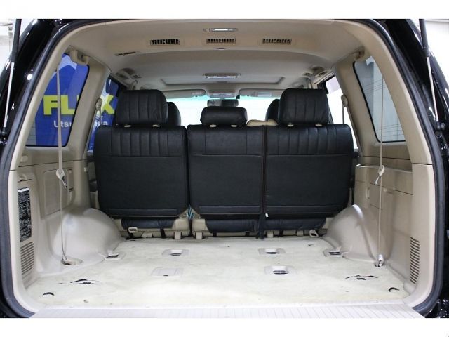 Toyota LAND CRUISER 2003-01 4880-10